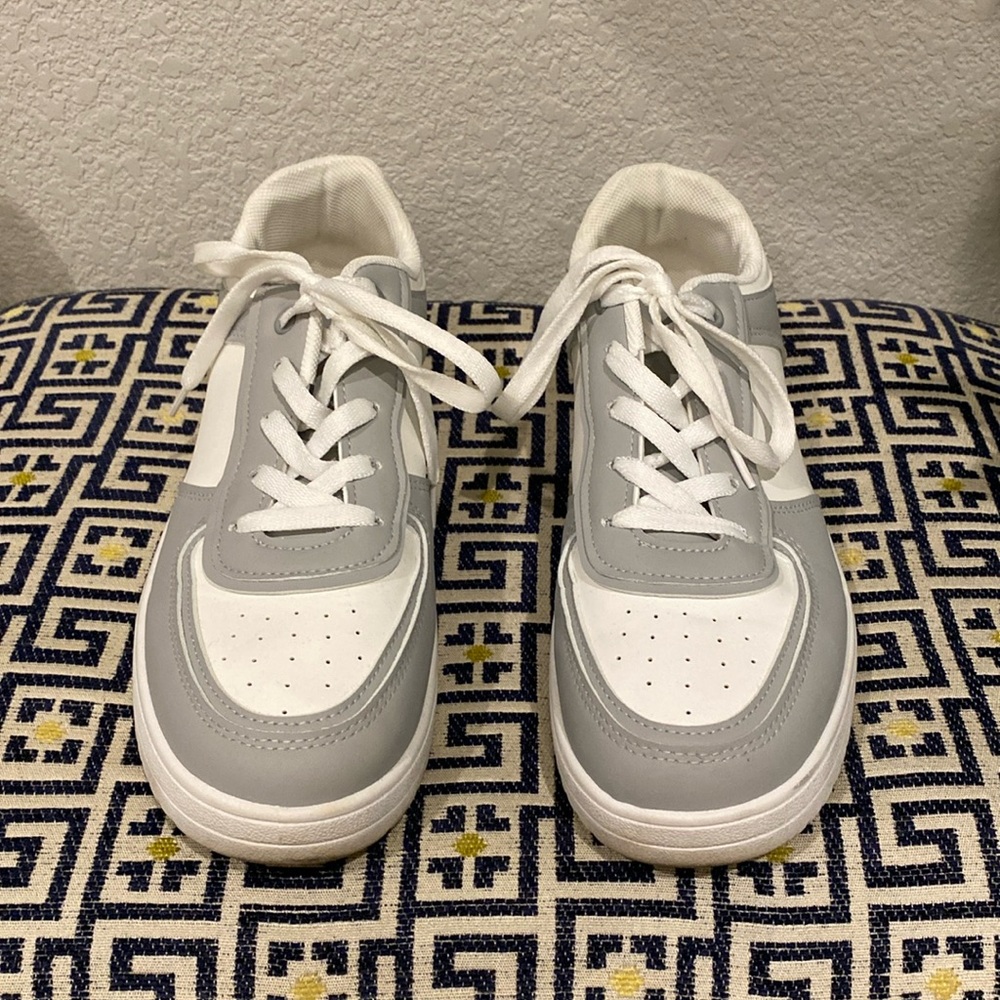 Boutique Vans Style Sneakers